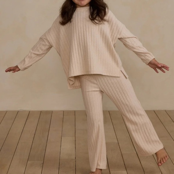 Rylee + Cru Other - rylee and cru cozy rib knit set toddler girl